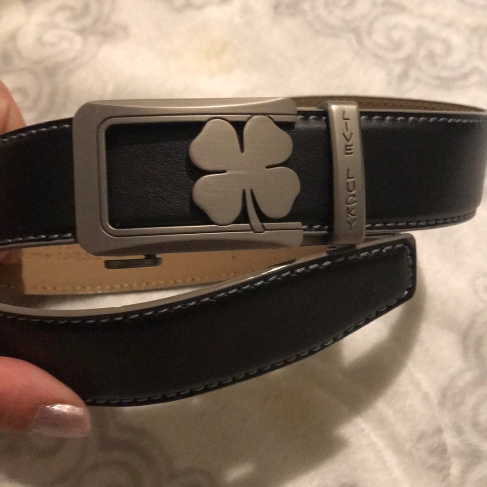 Perfect condition lucky brand belt!
